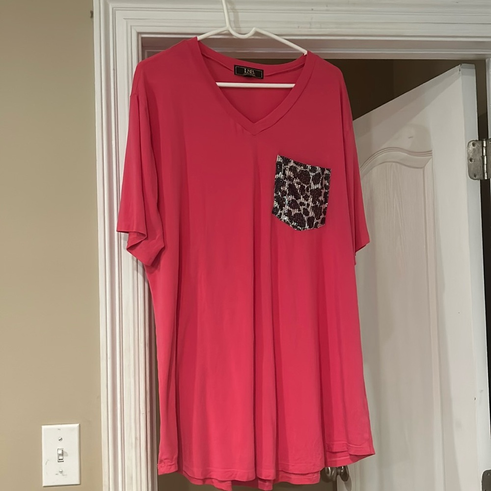 Ladies T-shirt